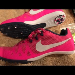 Nike Women’s track cleats Brand new never worn